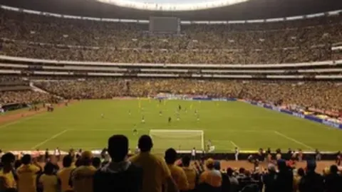 “四战三捷士气高涨！揭秘韩篮甲焦点战：釜山对阵昌原胜负预测！”