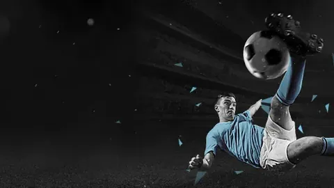 格雷茨卡训练时长仅30分钟，奥格斯堡比赛前景存疑